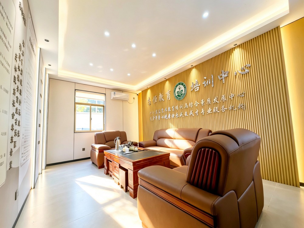 枣庄青少年叛逆期管教学校怎么联系？本地寄宿素质培育机构筛选指南